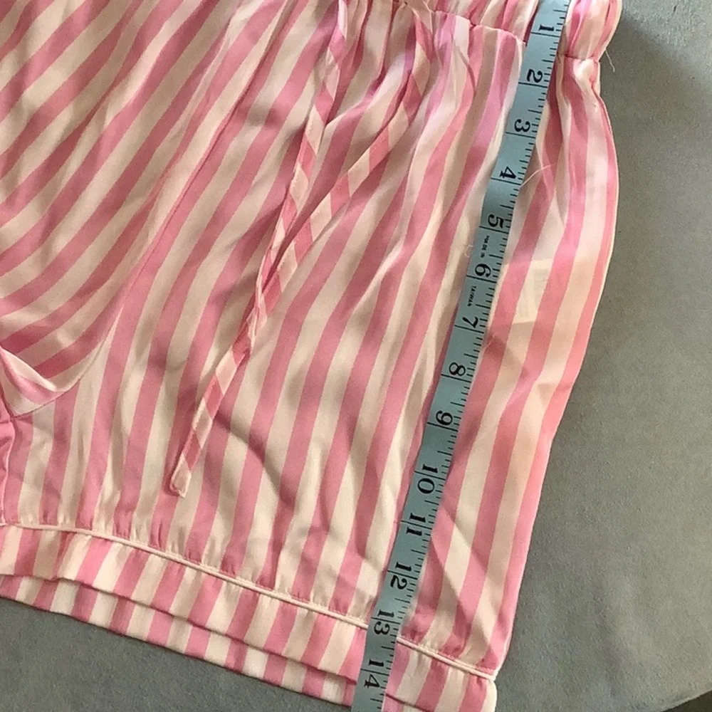 MISSGUIDED Pajama Set - Picture 14 of 16